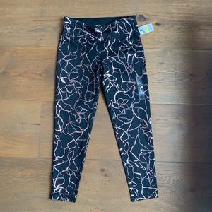 NWT Ideology workout Capri - rose gold & black M